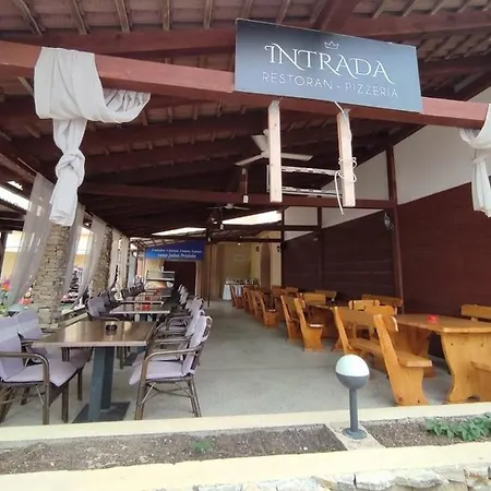 Mobile Lana Dalmacija Kamp Ferienpark *